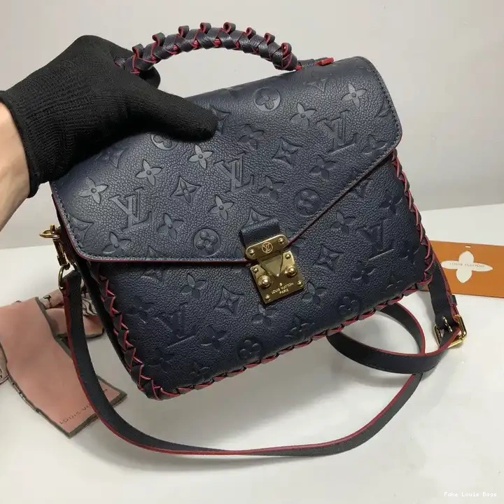 METIS POCHETTE LOUIS VUITTON 0504